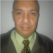 Como Ingeniero Mecatrónico, tengo las competencias y la experiencia necesaria para dar clases de matemáticas básicas y avanzadas, de igual manera cualquier otra materia que sea afín a mi perfil